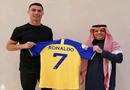 Football: Plus qu'un gagnant de la coupe du Monde, Cristiano signe à Al-Nassr un contrat de 200millions d'euros