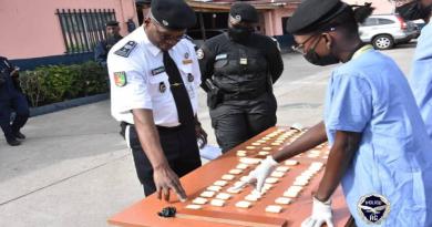 Trafic de drogue à Conakry : l’OCAD intercepte 145 capsules de cocaïne à l’aéroport Ahmed-Sékou-Touré