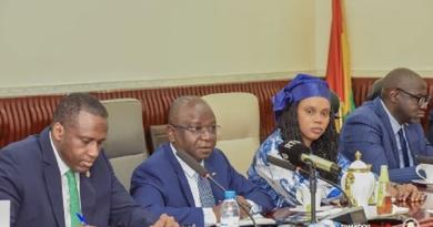 Mines : Conakry relève à 60–70 % le rapatriement des recettes d’exportation pour renforcer les réserves de change