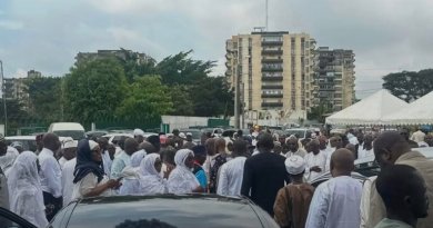 Côte d’Ivoire : Sidya Touré inhumé à Abidjan devant une importante foule