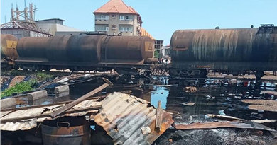 Guinée/ violences post-électorales : 5 morts et un train Rusal incendié à Conakry Guinée/ violences post-électorales : 5 morts et un train Rusal incendié à Conakry