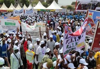 1er mai - À l’instar des autres pays du monde, la Guinée célèbre ce 1 mai 2025 la fête du Travail consacrant le mérite des travailleurs. Mais quelle est l’origine de cette fête ?...