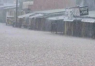 Conakry sous les eaux : deux enfants perdent la vie, les inondations relancent le débat sur la prévention...