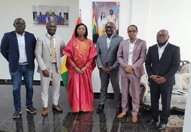 Le nouveau et l’ancien directeur général de Canal+ Guinée, reçus en audience par la Ministre de l'Information et de la Communication....