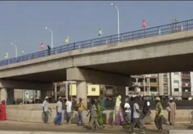 Échangeur de Kagbélen : le gouvernement écarte tout risque d’effondrement...