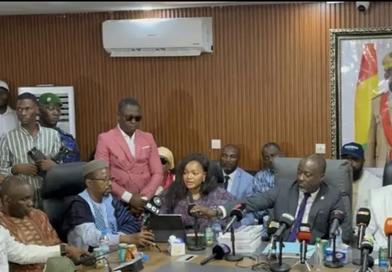 Passation de service : Mme Khaité Sall prend les rênes du ministère de la Santé et promet rigueur et efficacité...