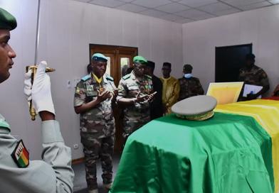 Mali : Bamako rend un dernier hommage solennel au général Sadio Camara...