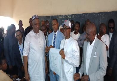 CEE 2026 : à Ratoma, le ministre Alpha Bacar Barry donne le coup d’envoi d’un examen décisif pour plus de 338 000 candidats...