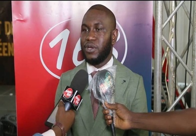 Cérémonie des Médias Awards Guinée 4 : le plaidoyer du Commissaire Général en faveur de la Presse....