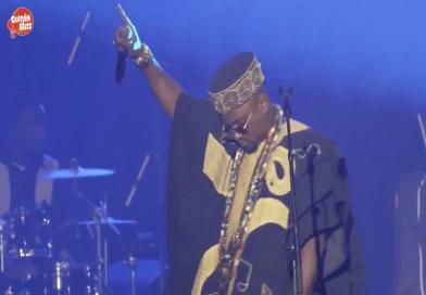 Azaya triomphe à Paris et propulse la musique guinéenne sur une nouvelle dimension...