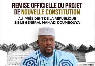 Guinée : Cérémonie de remise du projet de nouvelle Constitution (Communiqué)...