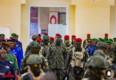 Palais Mohammed V : Le Chef de l’État Colonel Mamadi Doumbouya élevé au titre de Général de Corps d’Armée à titre exceptionnel...