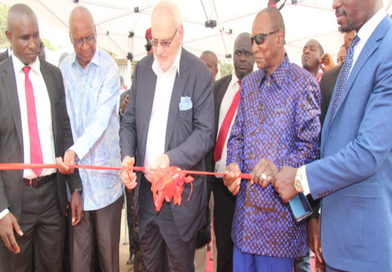 Justice: Alpha Condé inaugure le Tribunal de Commerce de Conakry...