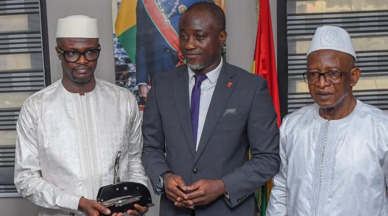 Ibrahima Sory II Tounkara officiellement installé comme Garde des Sceaux