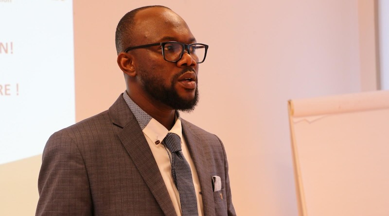 Guinée : La reconduite du Docteur Diaka Sidibé ou le signal d’une maturité technocratique (Par Daouda Conté)