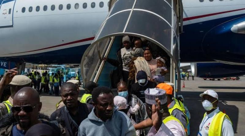 Afrique du Sud : face à la montée de la xénophobie, 269 Nigérians rentrent au pays