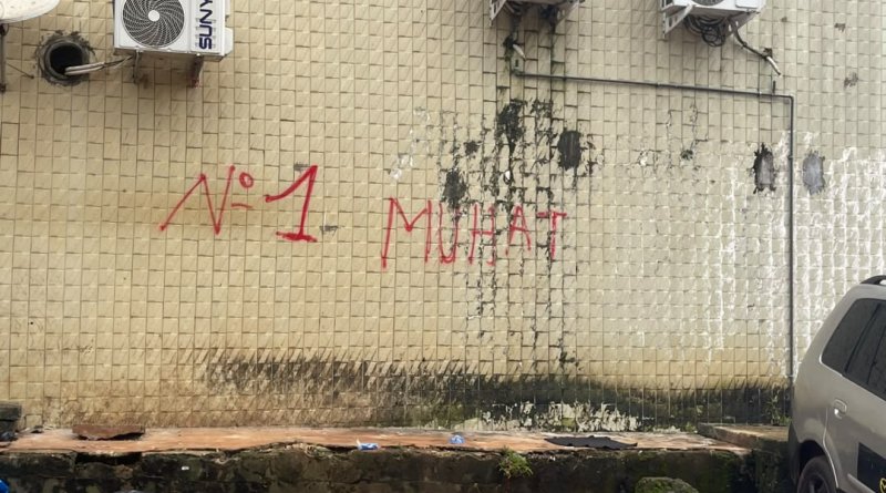 Gbessia : des immeubles proches de l’aéroport marqués d’une croix