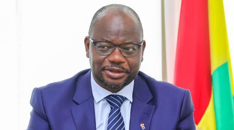Rénovation des stades de Conakry : les choix de Bogola Haba au cœur des interrogations