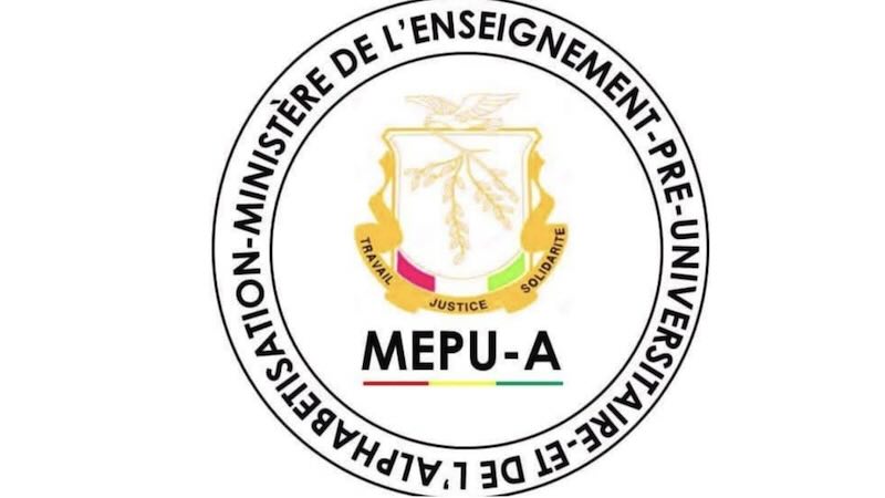 Guinée : le ministre de l’Éducation dénonce les violences survenues dans plusieurs écoles Guinée : le ministre de l’Éducation dénonce les violences survenues dans plusieurs écoles