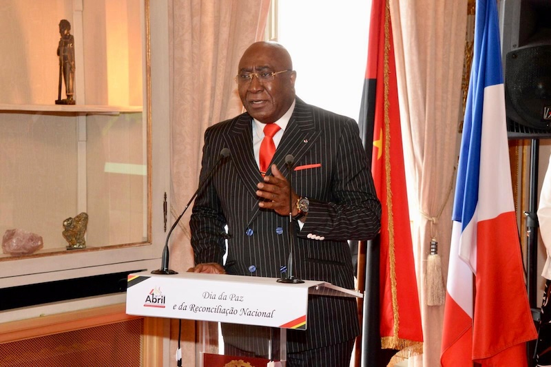 Ambassade Angola : Ambassadeur KEITA Cheick invité 
