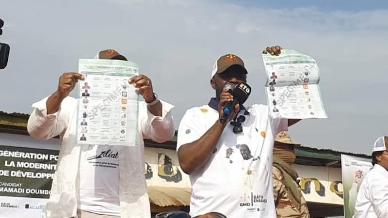 Gueckedou : campagne de la Génération pour la Modernité et le Développement (GMD)