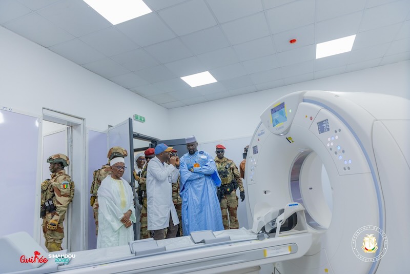 Général Doumbouya inaugure un centre cardio ultra-moderne à son nom